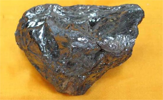 青岛港铁矿石进口报关代理