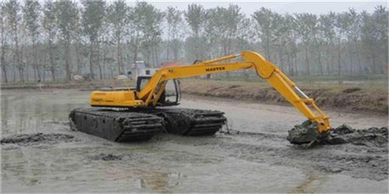 青岛港进口二手挖掘机代理报关