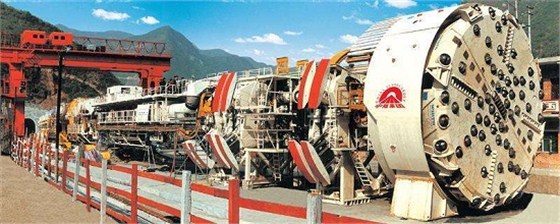 青岛港二手盾构机进口清关代理公司 青岛港二手盾构机进口清关代理公司