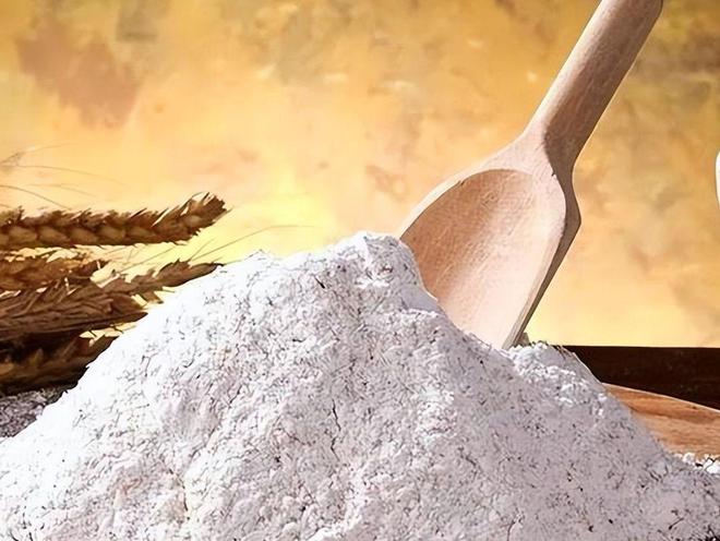 面粉 (2) 面粉 (2)