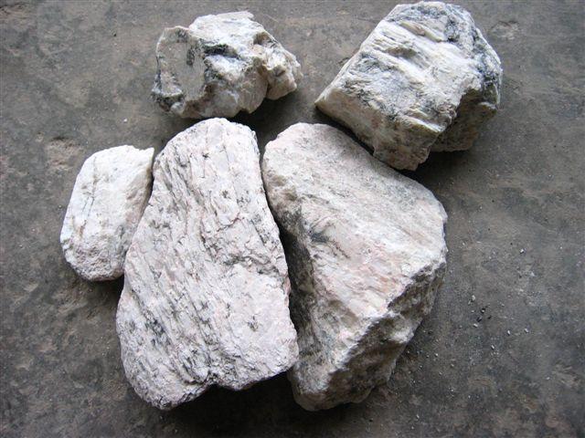 锂辉石 (2) 锂辉石 (2)