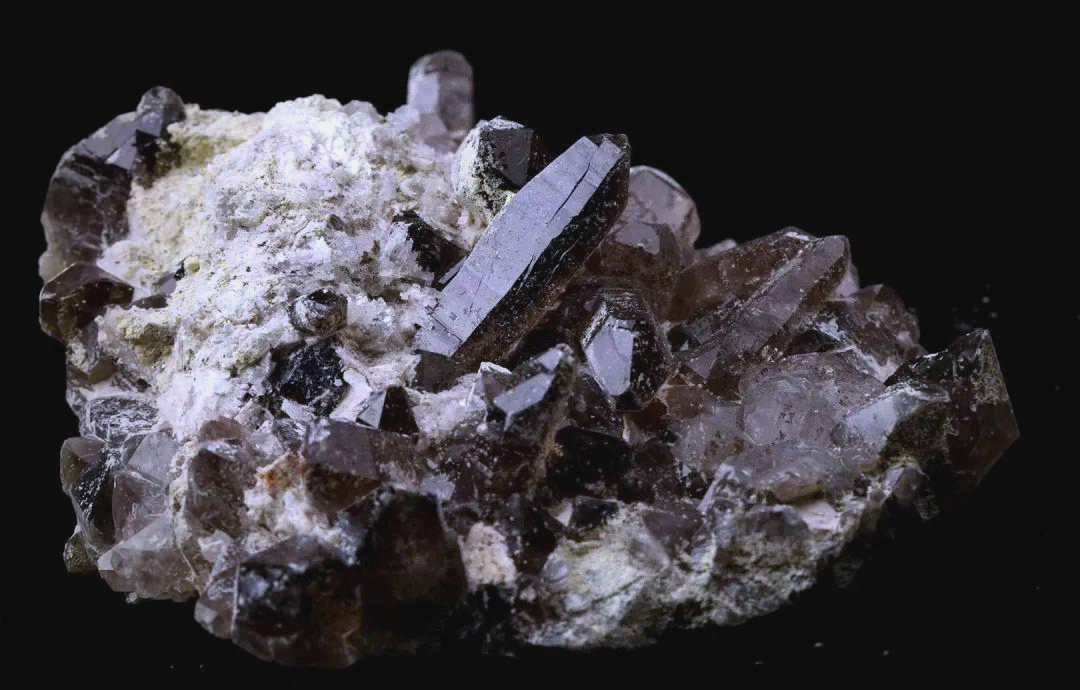 水晶原矿 (2) 水晶原矿 (2)